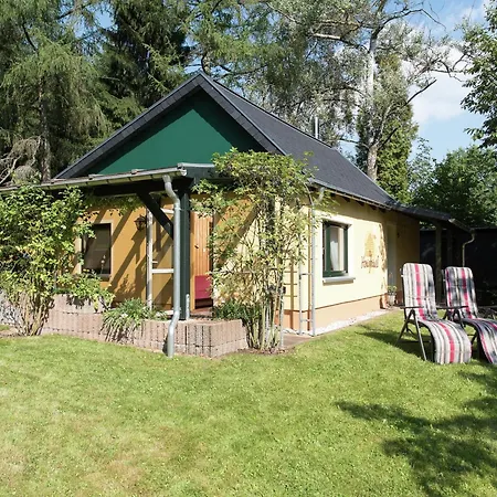 Дом отдыха Cozy Escape In Walthersdorf, Cleaning Included