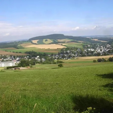 Дом отдыха Cozy Escape In Walthersdorf, Cleaning Included *