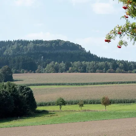 Cozy Escape In Walthersdorf, Cleaning Included